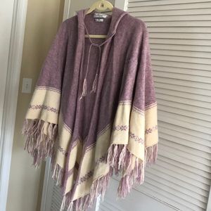 Hooded Wrap ( Poncho )